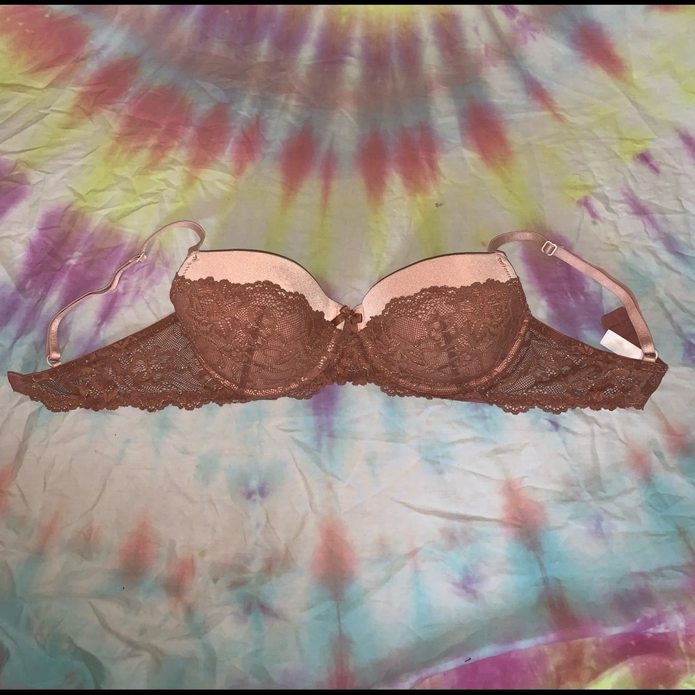 Gillian and O’Malley bra
